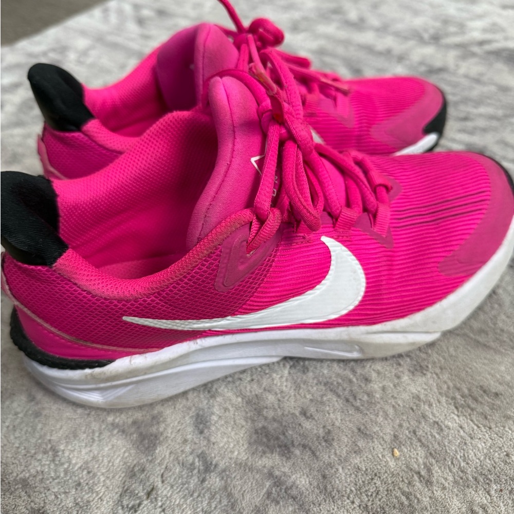 Nike Fuchsia and White Running Shoes